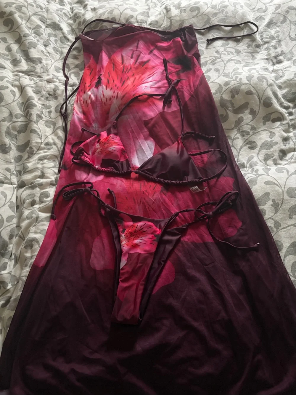 Women's Pink Floral Triangle Bikini Set with Matching Sarong **NEVER WORN - Picture 2 of 2